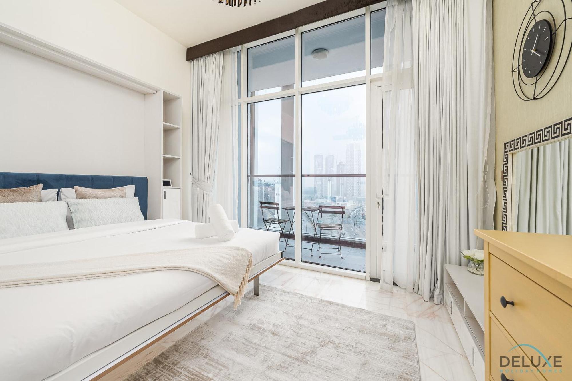 Rate Of The Week Modern Studio With Canal Views By Deluxe Holiday Homes Dubai Exterior photo